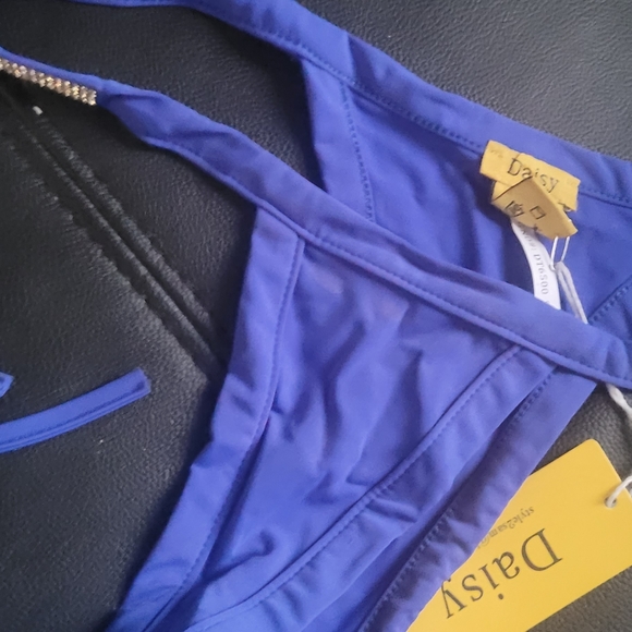 Swim - Picture 2 of 3